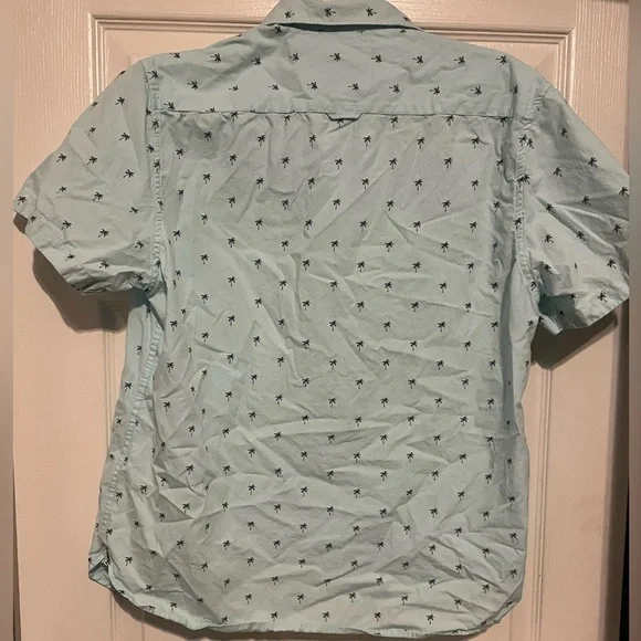 Denim & Flower Palm Tree Patterned button down polo shirt men’s size Large - Picture 3 of 4